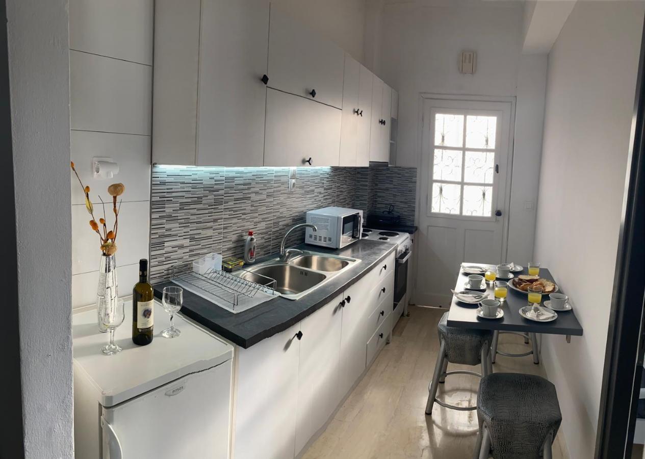 Nikilein'S House, Διαμέρισμα 150Μ Απο Την Παραλία Roda  Zewnętrze zdjęcie